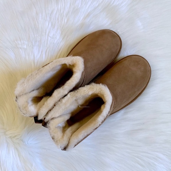 UGG Chestnut Mini Bailey Bow II Boots - Picture 3 of 7